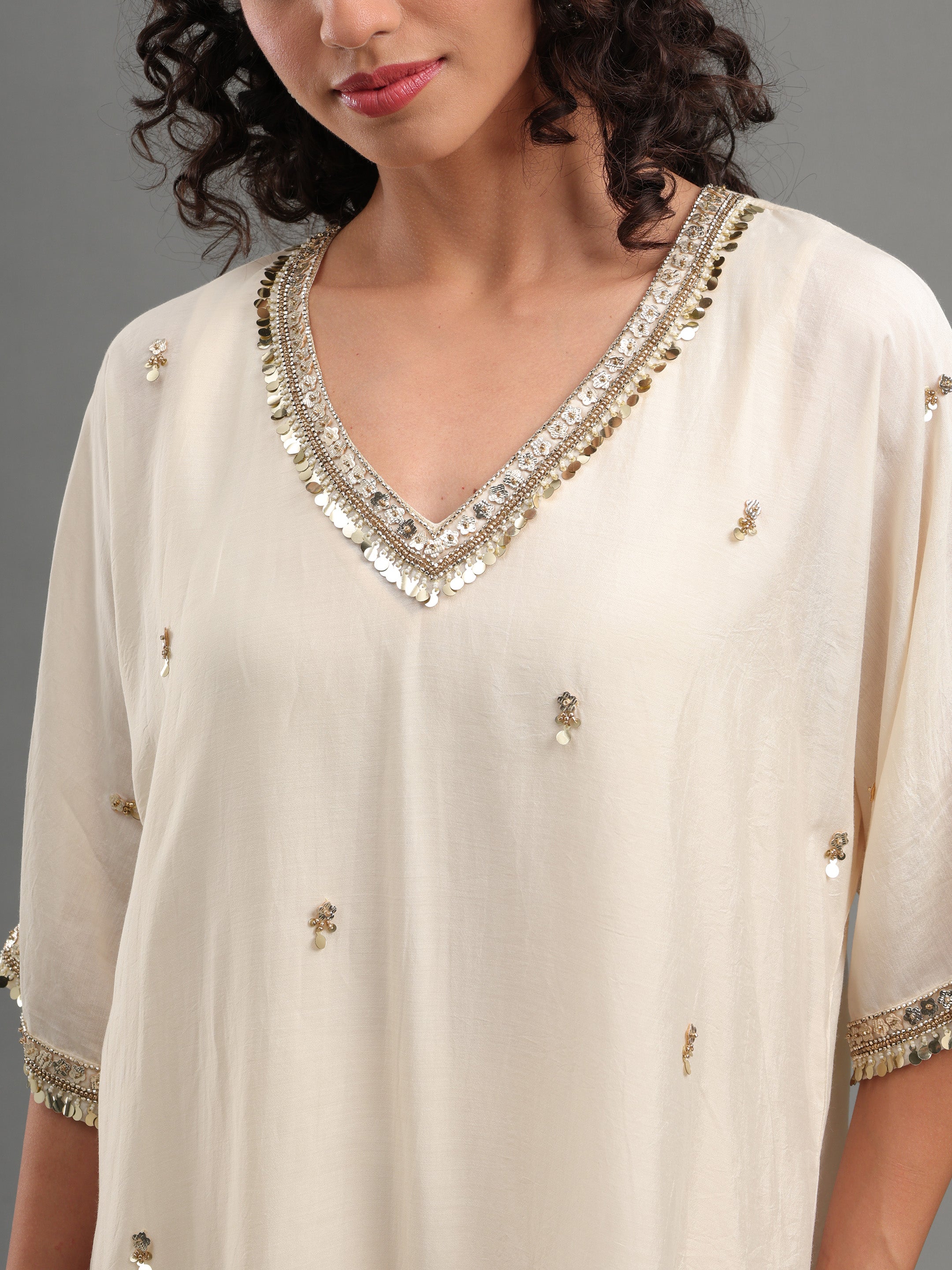 FARIHA KURTA SET