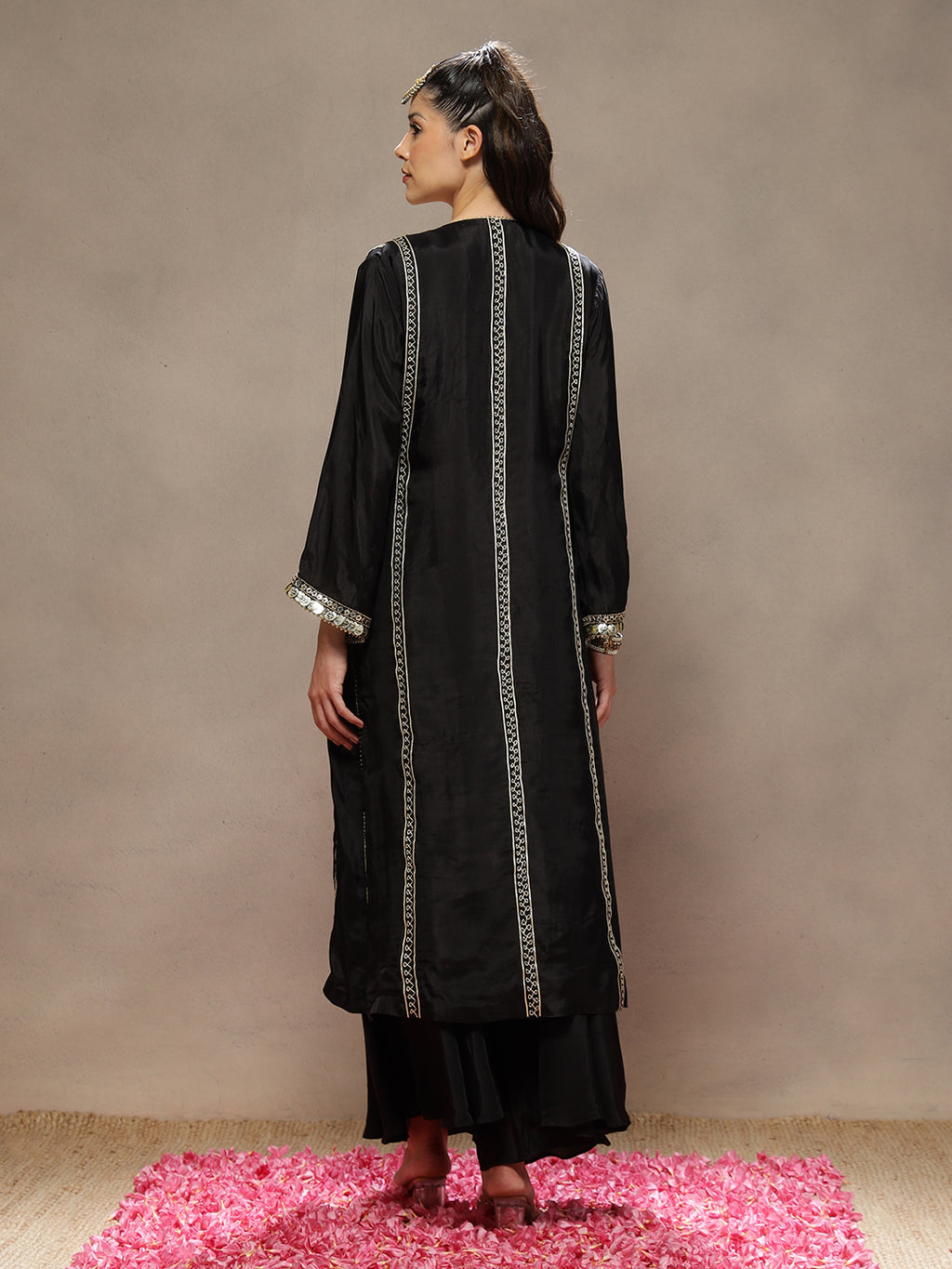 Mahira Jacket
